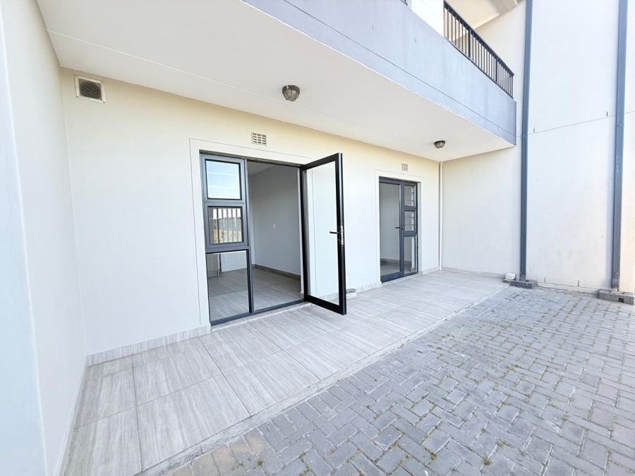 2 Bedroom Property for Sale in Parklands North Western Cape
